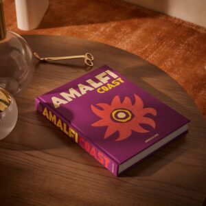 Vaso Love in Bloom da Seletti em projeto de interiores contemporâneo